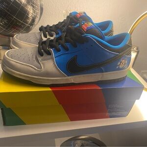 Nike Blue and Gray Athletic Shoes with Padded Collar